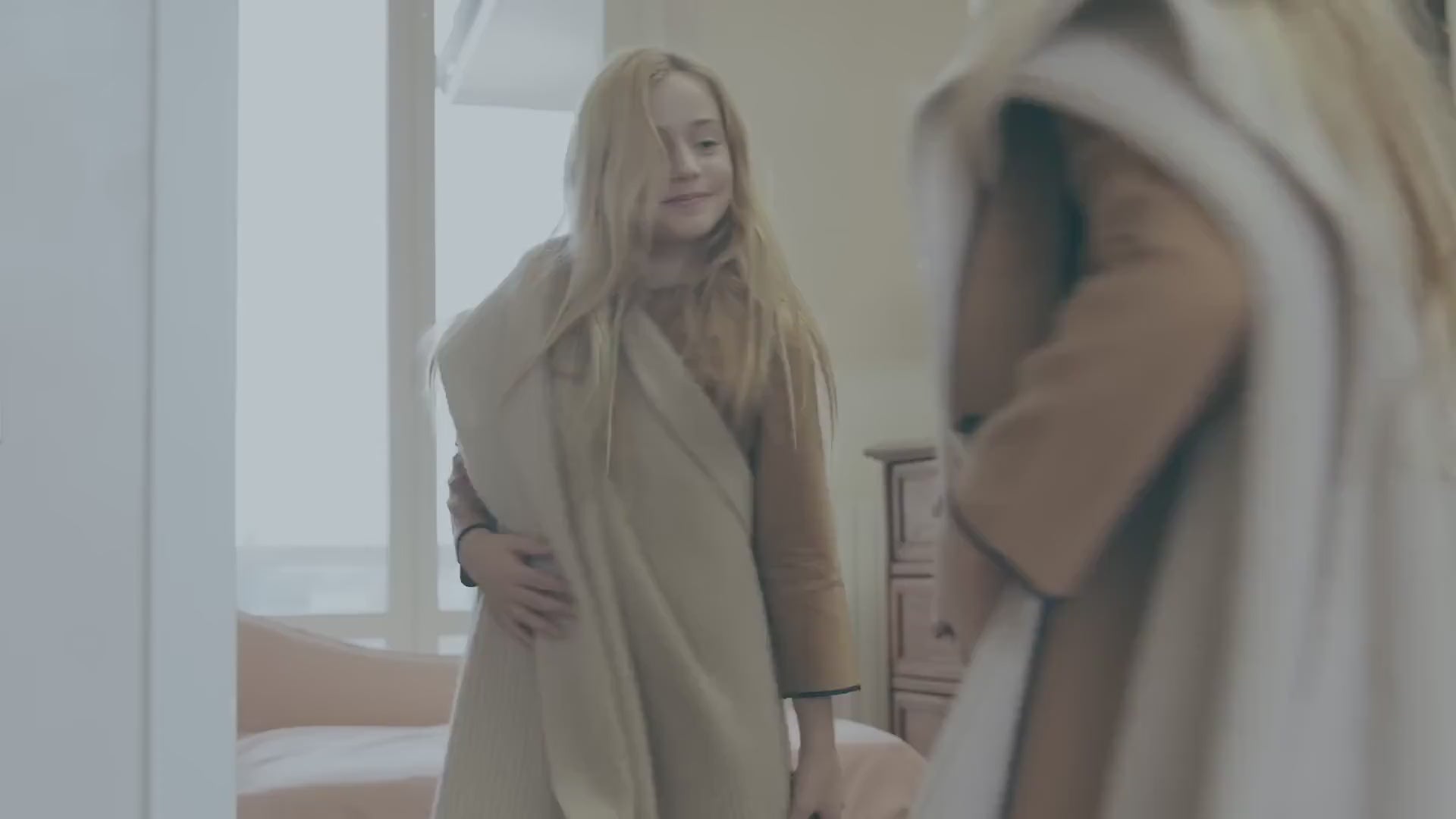 Carica il video: 
